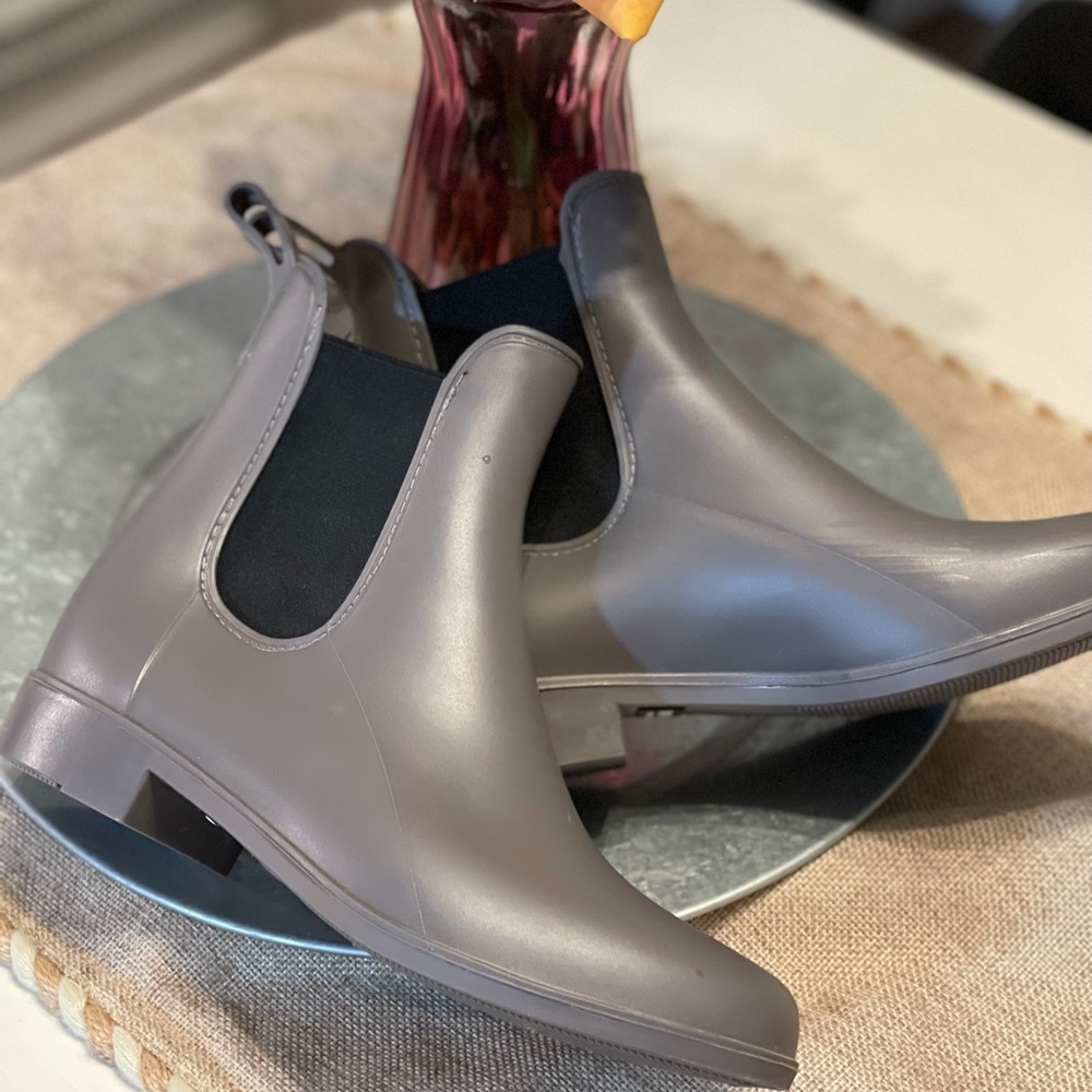 Capelli‎ New York rubber rain boots